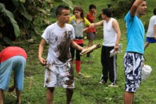 evento empresarial para fin de año adultos y jovenes 